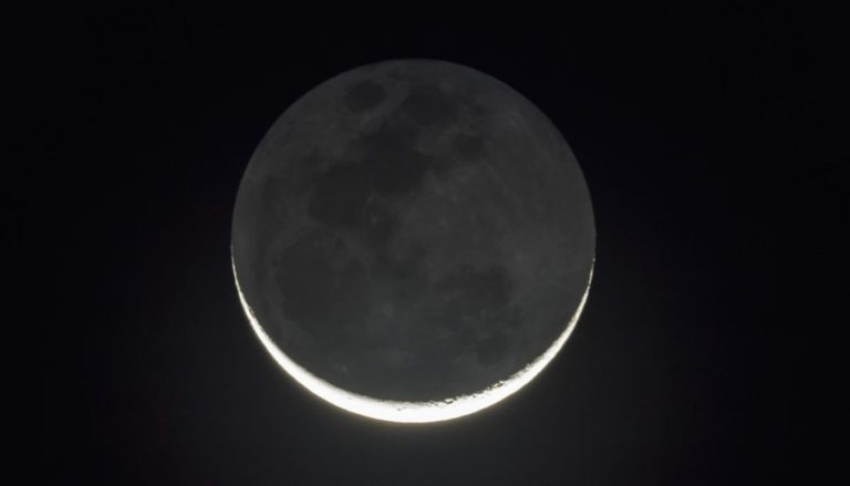 The Sun, the Moon and the Seasons